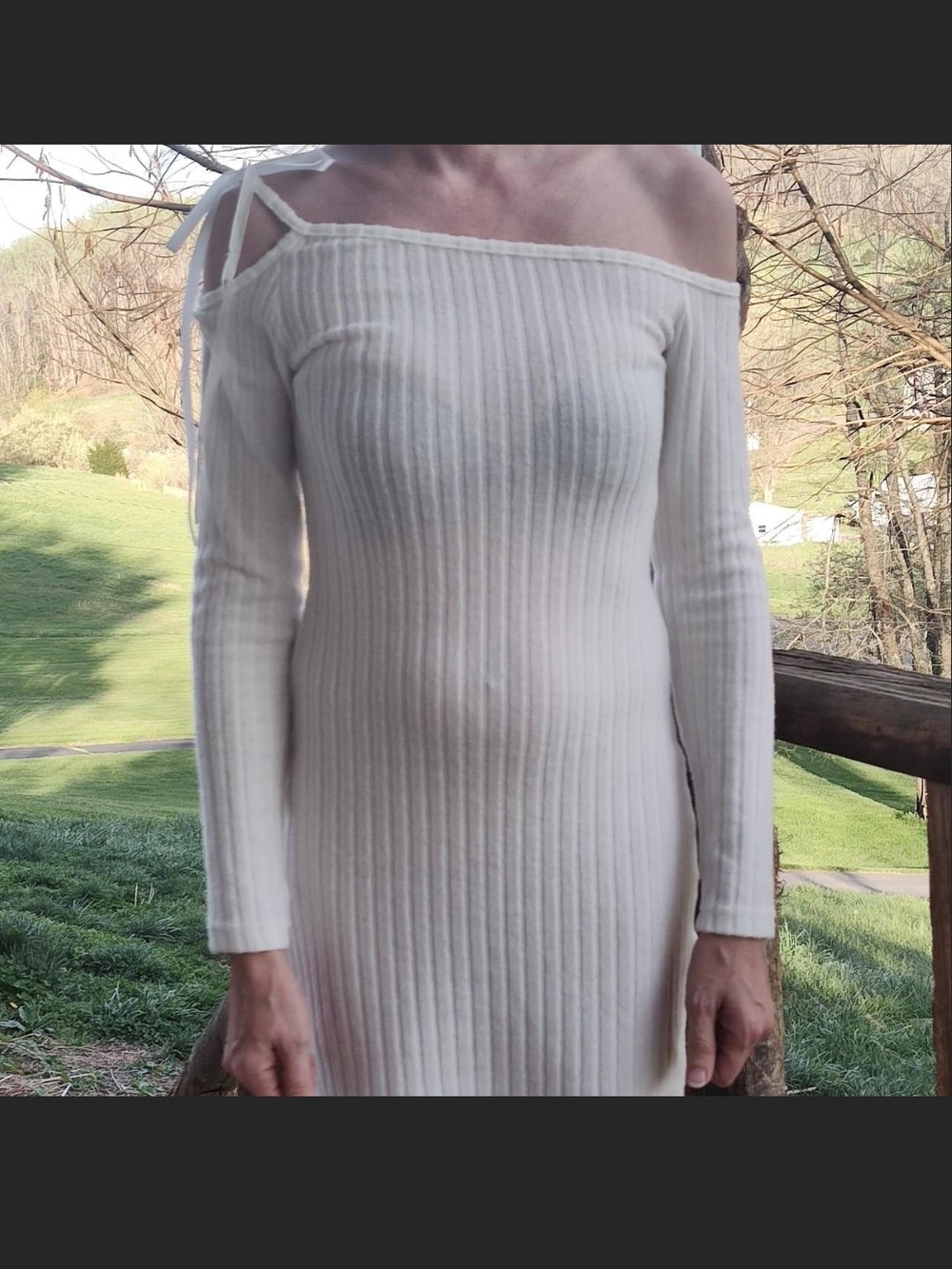Off-Shoulder Ribbed Knit Dress in Cream With Bow Tie Strap